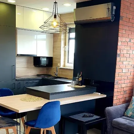 Luxury View Apartment *